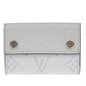 LOUIS VUITTON Discovery Compact Wallet Taigarama Leather Gray 278-082825